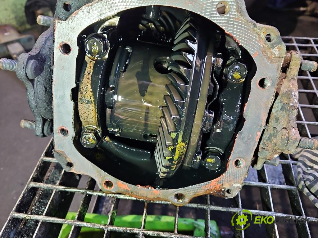 Toyota Rav4 II 2000-2005 2.0 D4D 1CD 133 hp manual 98 kW 1995 cm3 5- diferenciál zadní 0031-2901751