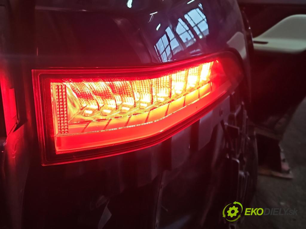 Jaguar F-Pace 16- 2.0d 241KM automatic 177 kW 1999 cm3 5- svetlo / reflektor zadné pravé HK83-13404-AF (Kľučka dverí ostatné)