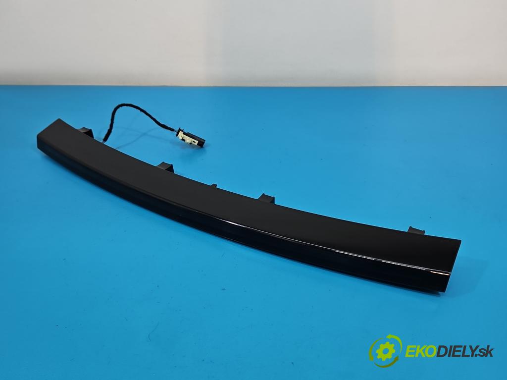 Jaguar F-Pace 16- 2.0d 241KM automatic 177 kW 1999 cm3 5- světlo: stop: FK72-13A613-AC