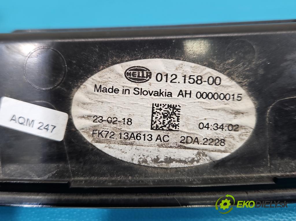 Jaguar F-Pace 16- 2.0d 241KM automatic 177 kW 1999 cm3 5- světlo: stop: FK72-13A613-AC