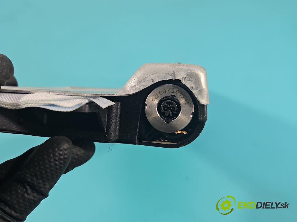 Skoda Yeti 2009-2017 2.0 tdi 110 HP manual 81 kW 1968 cm3 5- airbag vzduch: 5L1880841B