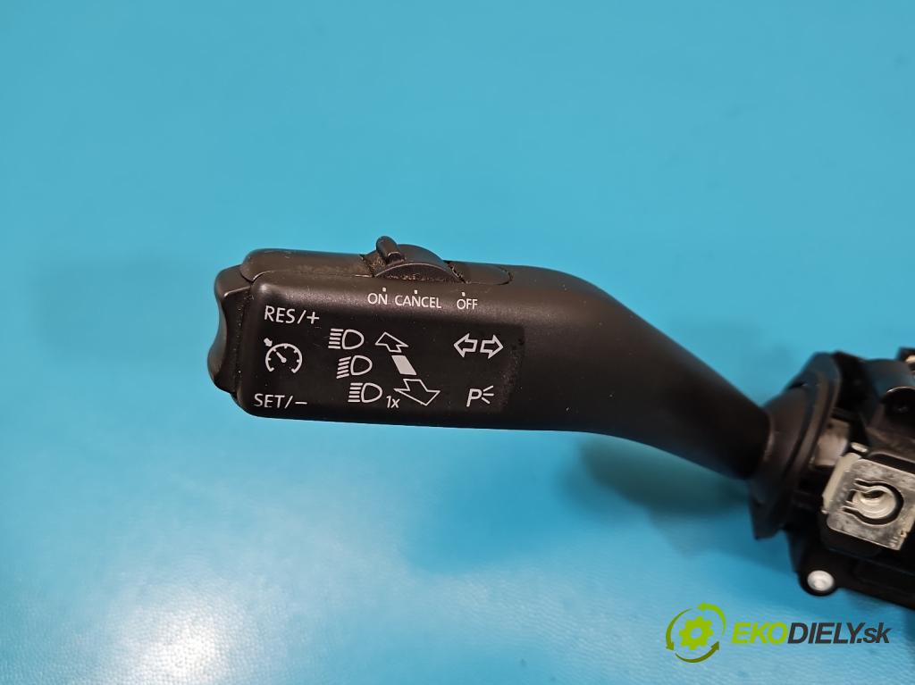 Skoda Yeti 2009-2017 2.0 tdi 110 HP manual 81 kW 1968 cm3 5- prepínač komplex: 5K0953502N (Prepínacie páčky pod volantom)