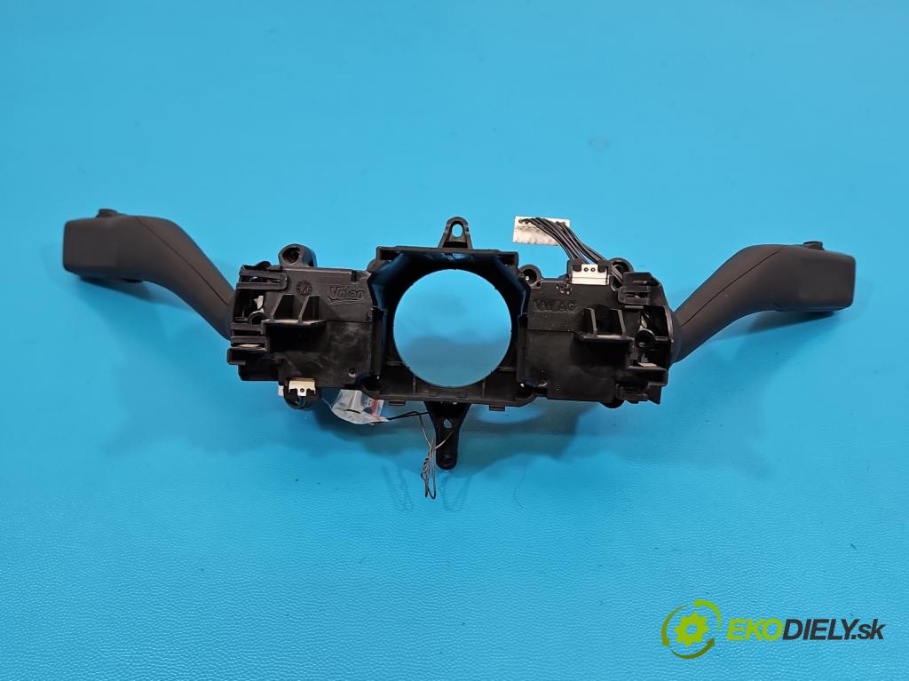 Skoda Yeti 2009-2017 2.0 tdi 110 HP manual 81 kW 1968 cm3 5- prepínač komplex: 5K0953502N (Prepínacie páčky pod volantom)