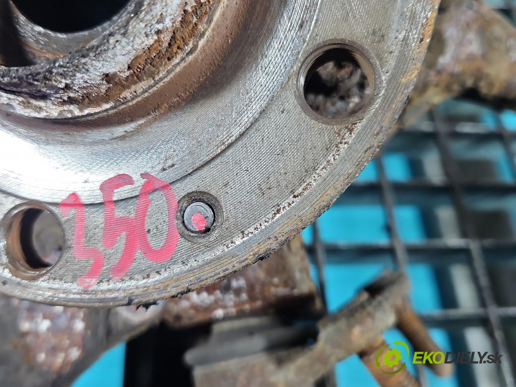 Skoda Yeti 2009-2017 2.0 tdi 110 HP manual 81 kW 1968 cm3 5- náboj ľavé  (Náboj kolesa)