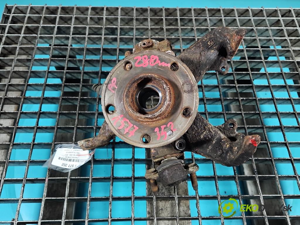 Skoda Yeti 2009-2017 2.0 tdi 110 hp manual 81 kW 1968 cm3 5- náboj pravé  (Náboj kola)