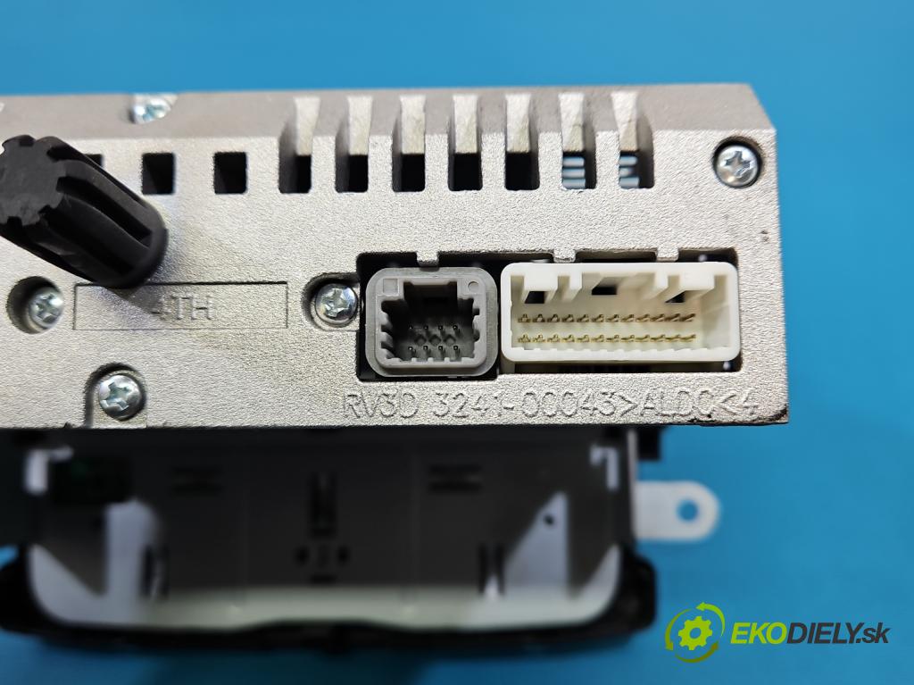 Dacia Dokker 2012- 1.5 dci 95 hp manual 70 kW 1461 cm3 5- Radio továrna: 281156864R