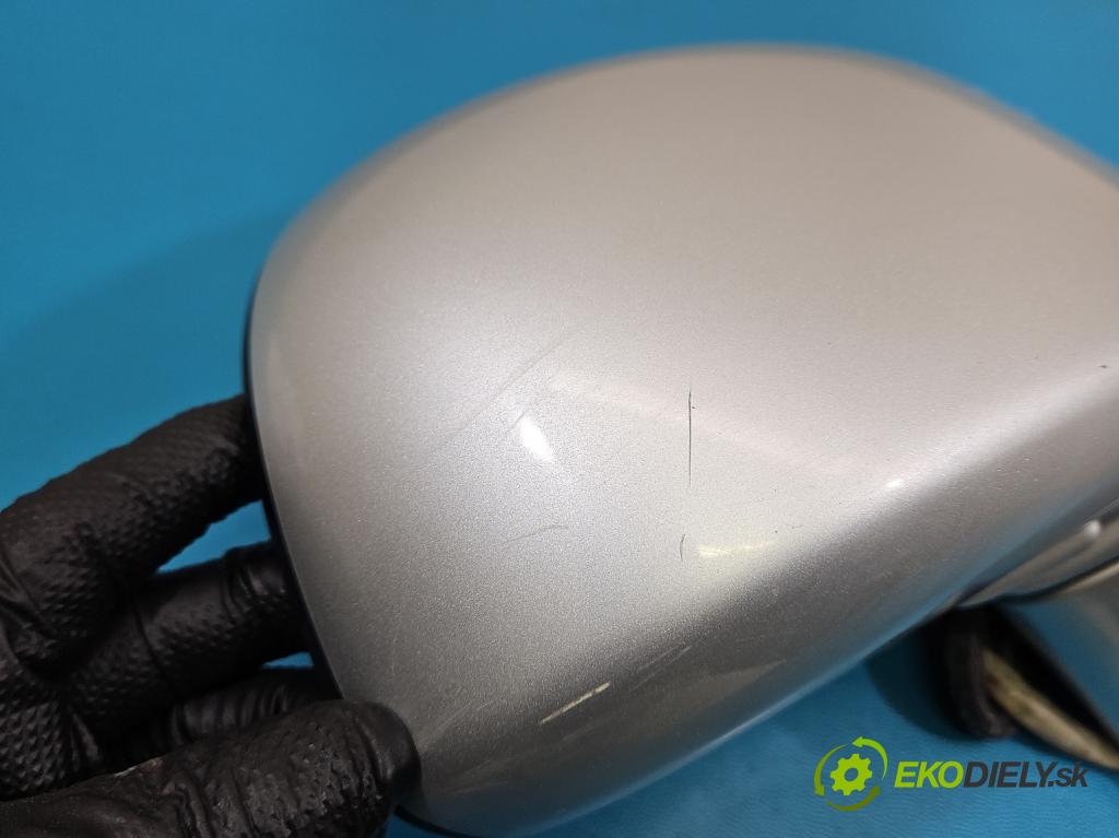 Kia Carens III  2006-2013 2.0 crdi 140 hp manual 103 kW 1991 cm3 5- zpětné zrcátko pravé  (Klika dveří ostatní)