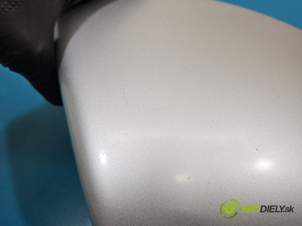 Kia Carens III  2006-2013 2.0 crdi 140 hp manual 103 kW 1991 cm3 5- zpětné zrcátko pravé  (Klika dveří ostatní)