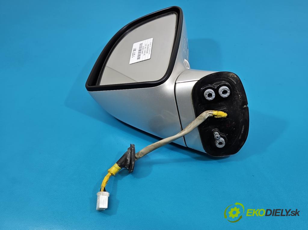 Kia Carens III  2006-2013 2.0 crdi 140 hp manual 103 kW 1991 cm3 5- zpětné zrcátko pravé  (Klika dveří ostatní)