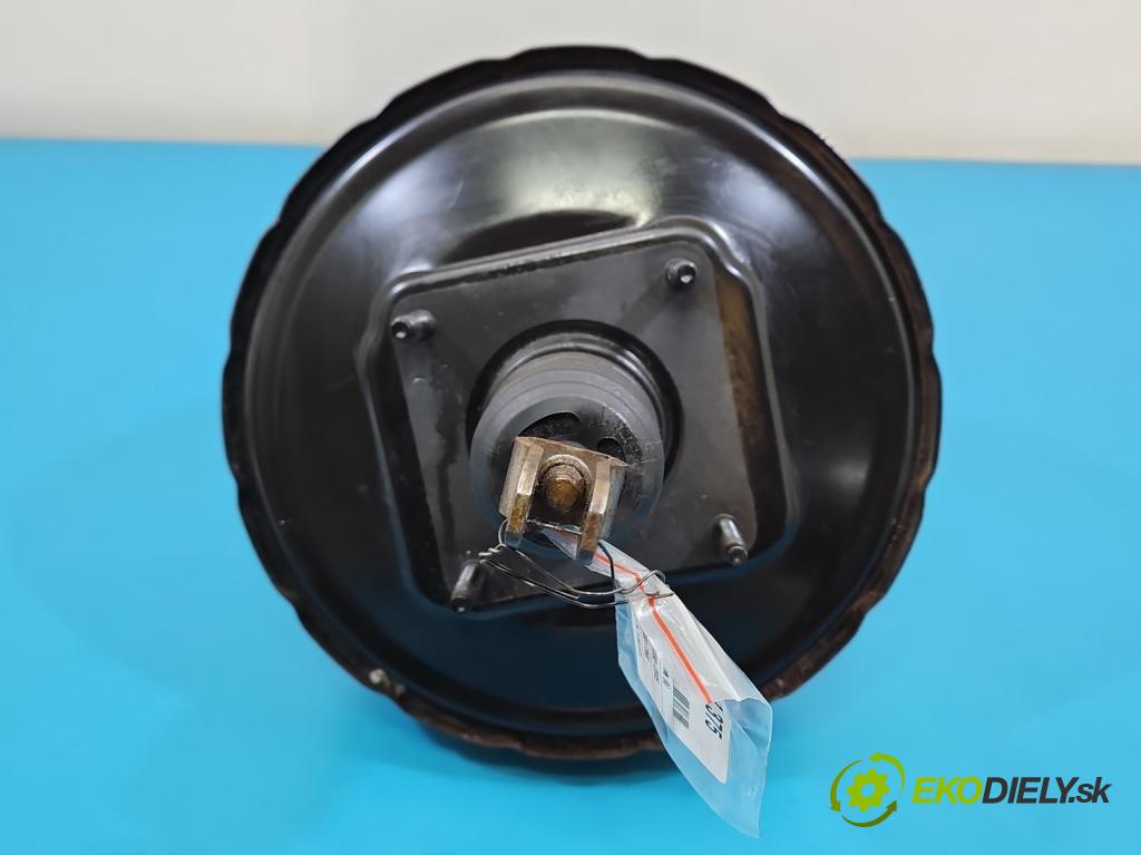 Toyota Rav4 II 2000-2005 2.0 D4D 1CD 133 hp manual 98 kW 1995 cm3 5- servo posilovač 131010-11260