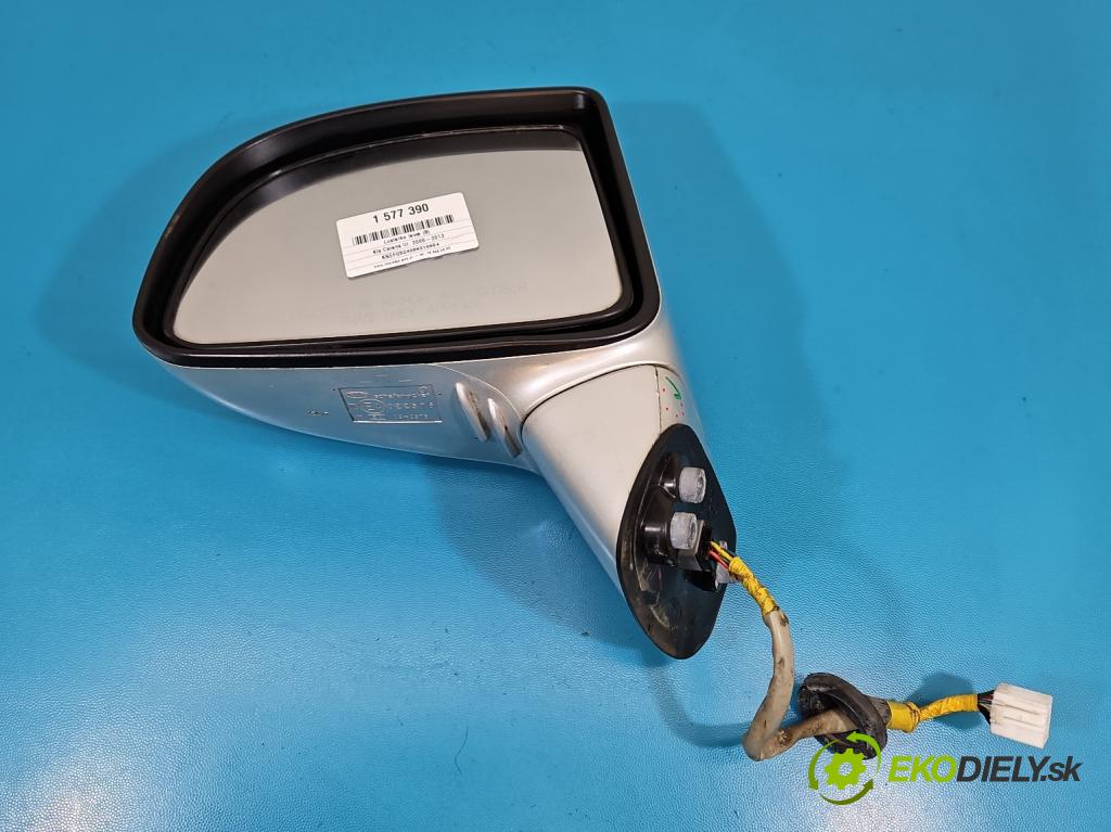 Kia Carens III  2006-2013 2.0 crdi 140 HP manual 103 kW 1991 cm3 5- zrkadlo ľavé  (Kľučka dverí ostatné)