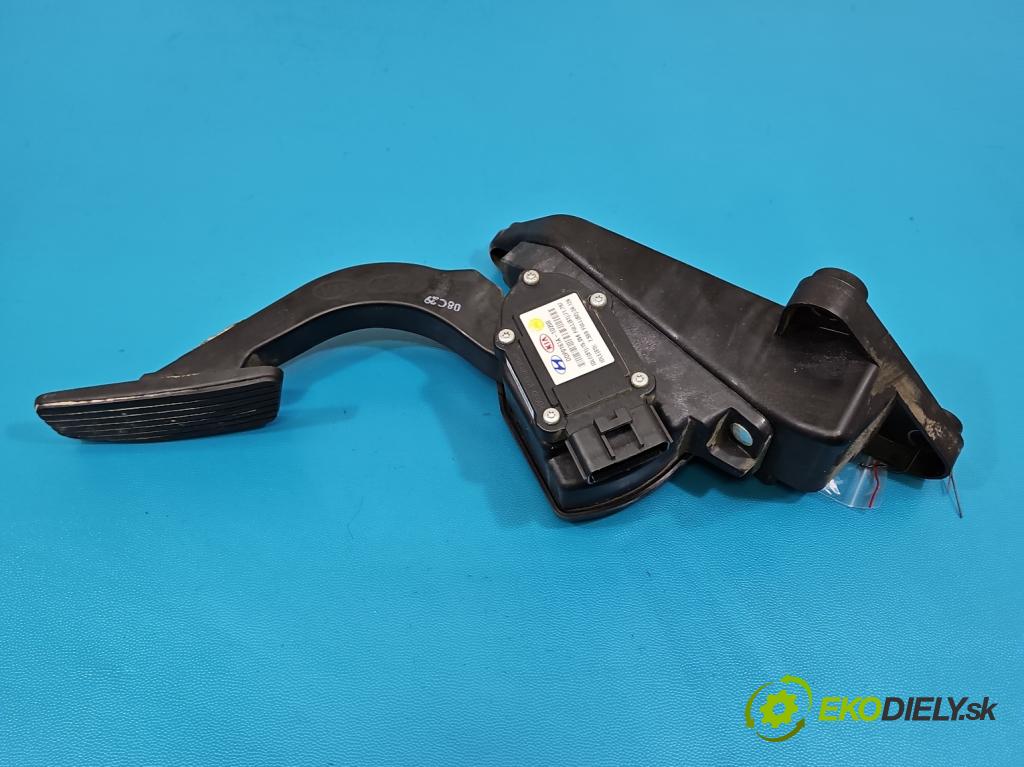 Kia Carens III  2006-2013 2.0 crdi 140 hp manual 103 kW 1991 cm3 5- pedal plyn: potenciometr: DDP0161A-1D200