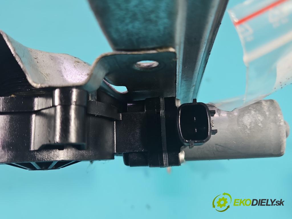 Dacia Dokker 2012- 1.5 dci 95 HP manual 70 kW 1461 cm3 5- mechanizmus okna predné ľavý 128001472-B