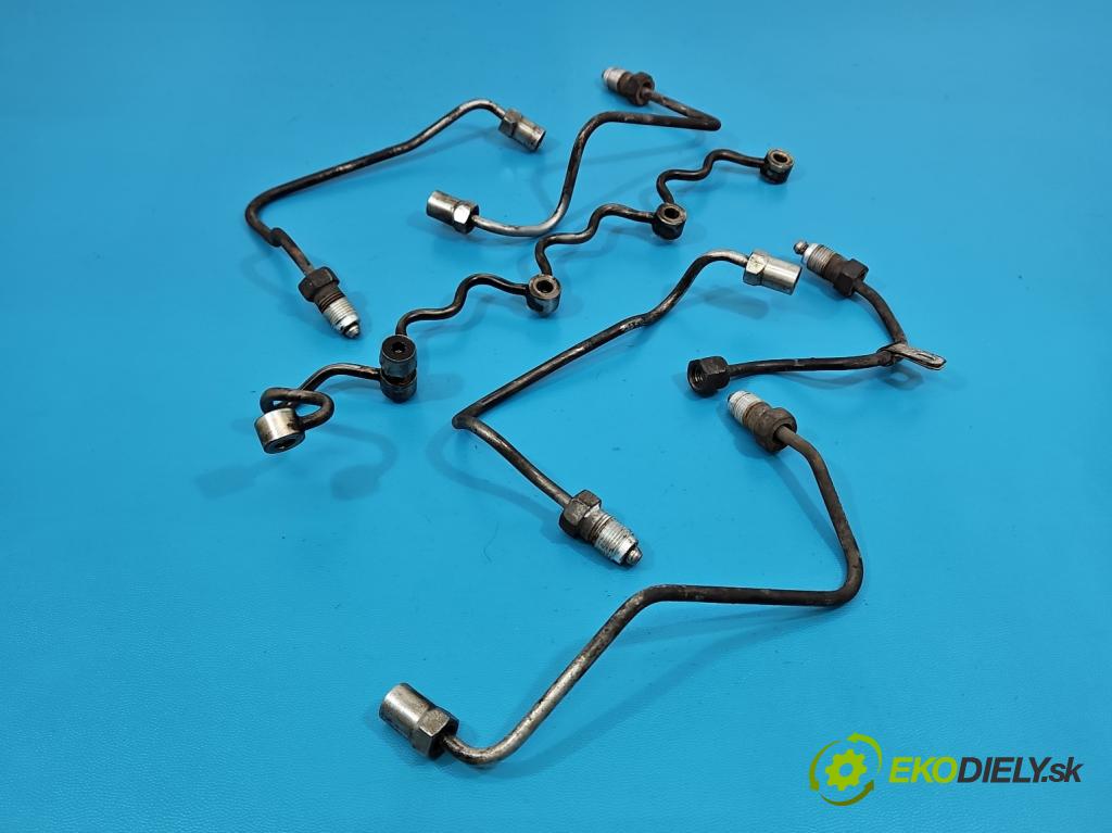 Toyota Rav4 II 2000-2005 2.0 D4D 1CD 133 HP manual 98 kW 1995 cm3 5- rúrka palivovy 
