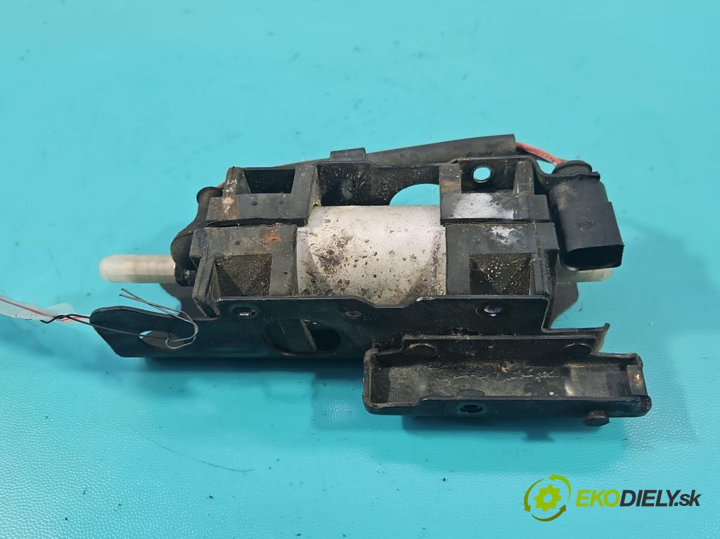 Skoda Yeti 2009-2017 2.0 tdi 110 HP manual 81 kW 1968 cm3 5- čerpadlo palivo 5N0906129B