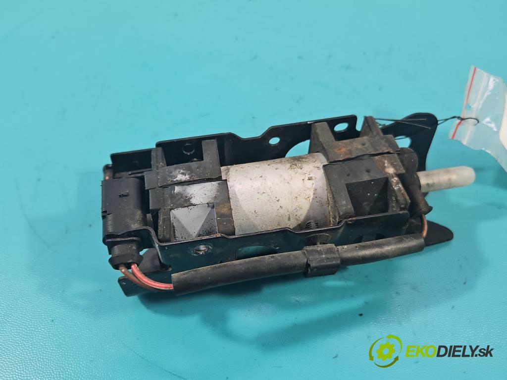 Skoda Yeti 2009-2017 2.0 tdi 110 HP manual 81 kW 1968 cm3 5- čerpadlo palivo 5N0906129B