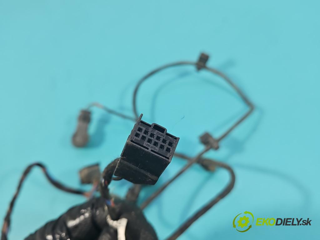 Skoda Yeti 2009-2017 2.0 tdi 110 HP manual 81 kW 1968 cm3 5- snímač parkovaní: 4H0919275