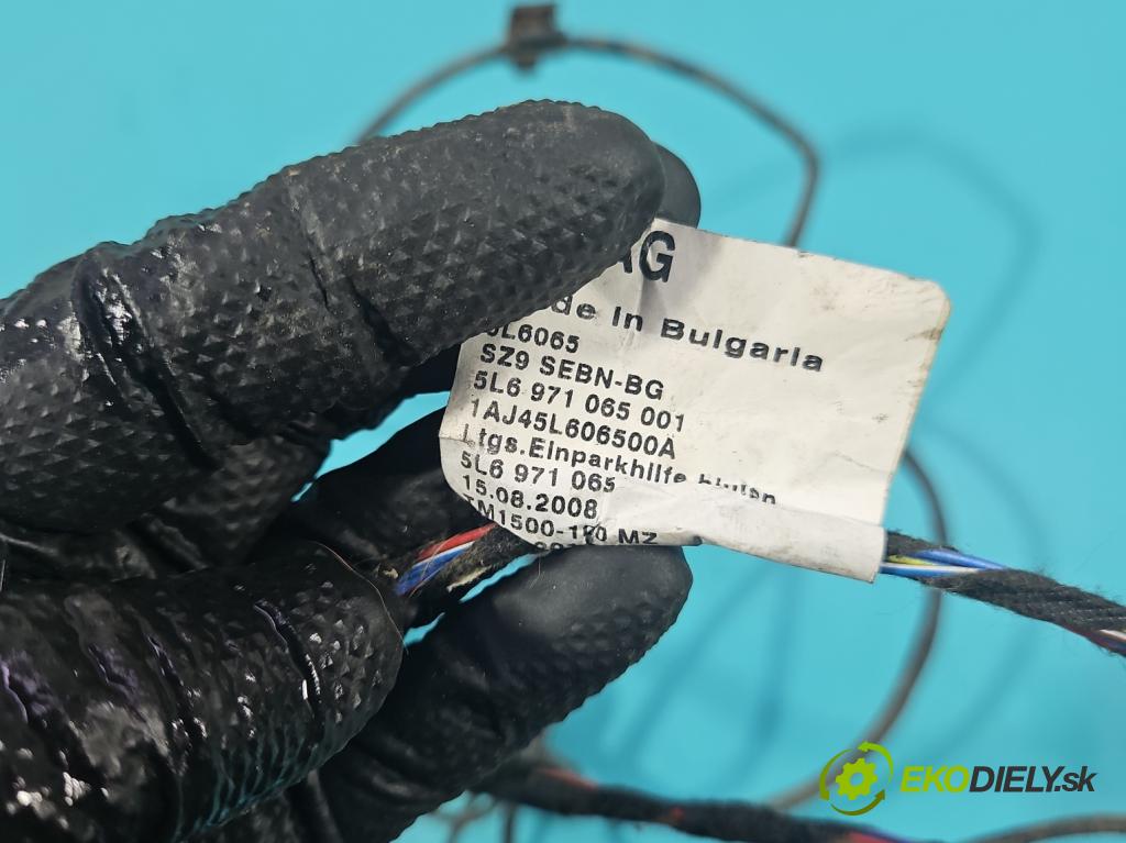 Skoda Yeti 2009-2017 2.0 tdi 110 HP manual 81 kW 1968 cm3 5- snímač parkovaní: 4H0919275