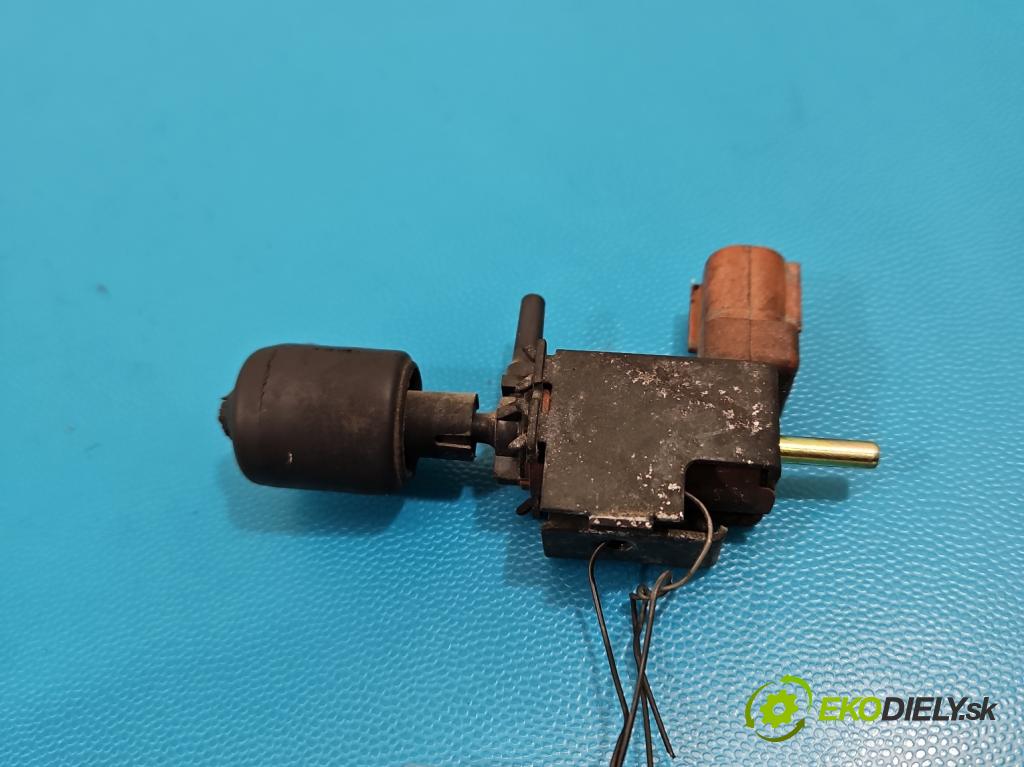 Toyota Rav4 II 2000-2005 2.0 D4D 1CD 133 HP manual 98 kW 1995 cm3 5- ventil podtlaku 25860-27010 (Ventil)