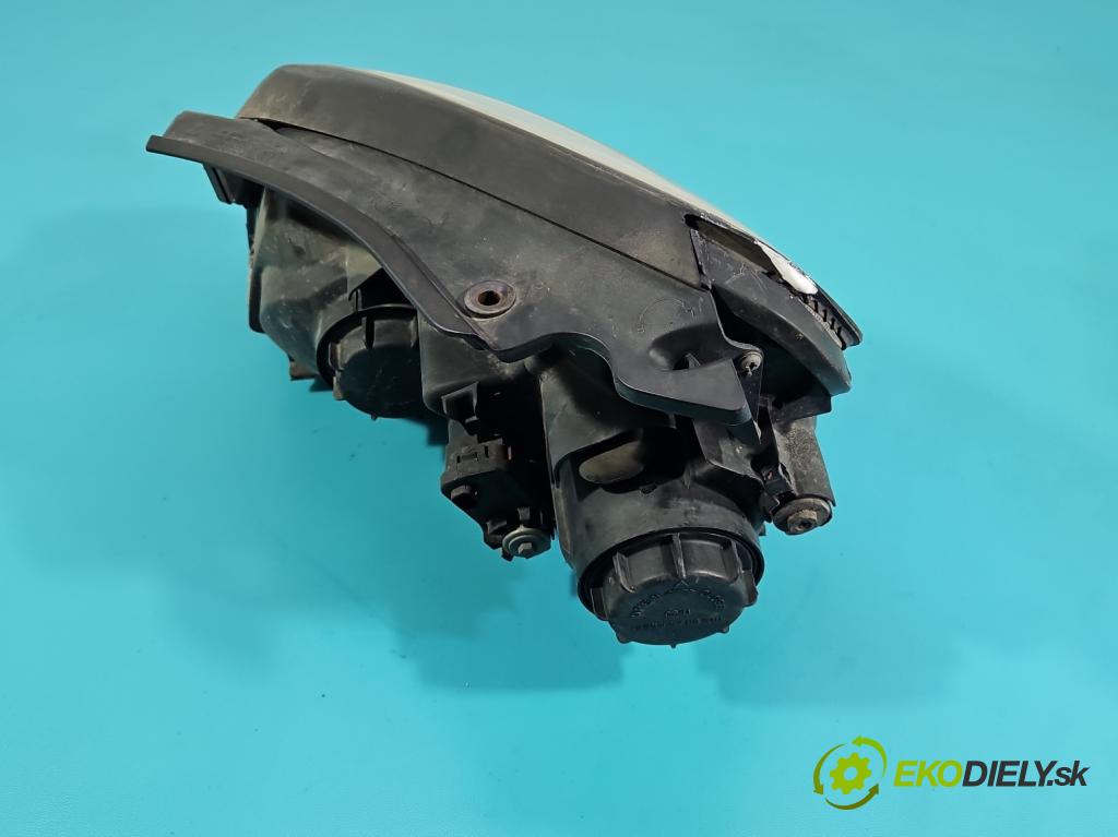 Kia Carens III  2006-2013 2.0 crdi 140 HP manual 103 kW 1991 cm3 5- Reflektor: pravý  (Svetlo predné pravé)