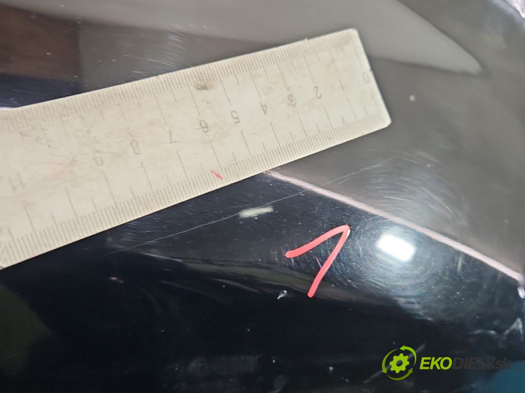 Toyota Rav4 II 2000-2005 2.0 D4D 1CD 133 HP manual 98 kW 1995 cm3 5- blatník predné pravý  (Kľučka dverí ostatné)