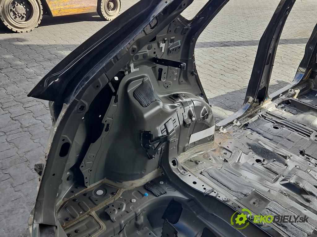 Lexus NX I 2014-2021 2.5 16V 155 HP automatic 114 kW 2494 cm3 5- blatník zadné ľavý