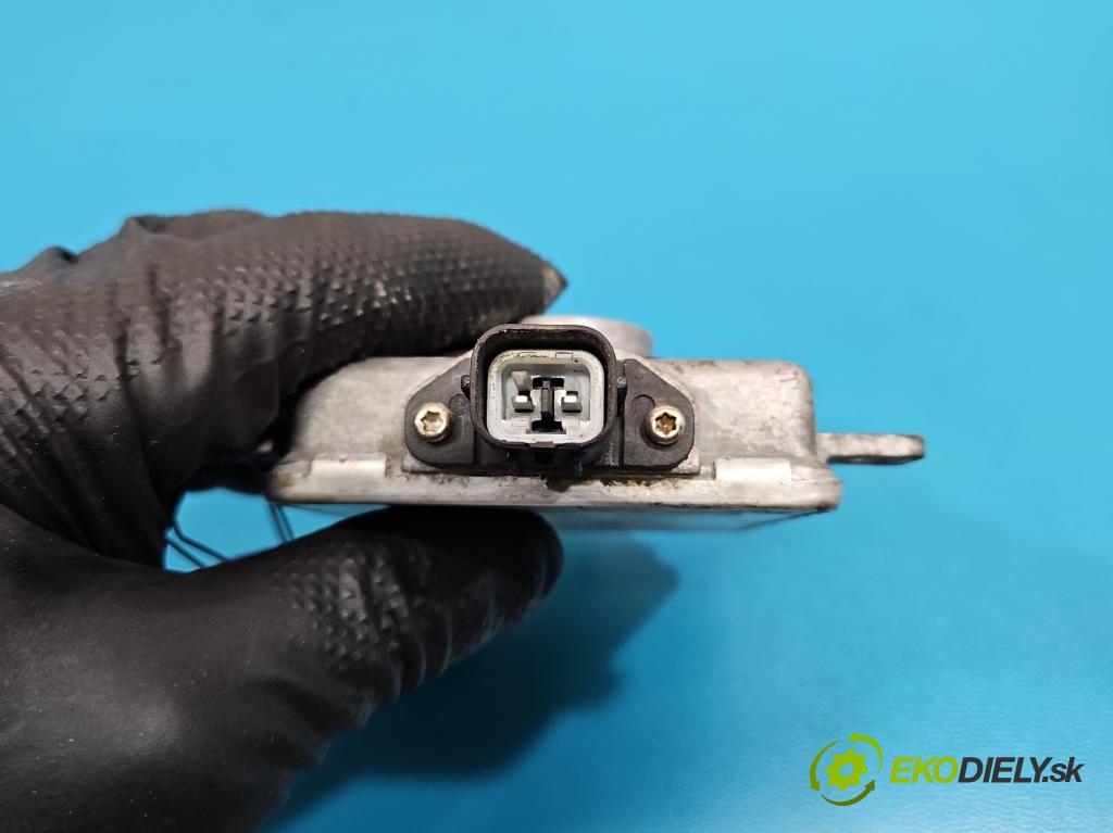 Mazda 3 I BK 2003-2009 2.0 16V 150 hp manual 110 kW 1999 cm3 5- měnič xenon W3T19371 (Řídící jednotka xenonu)