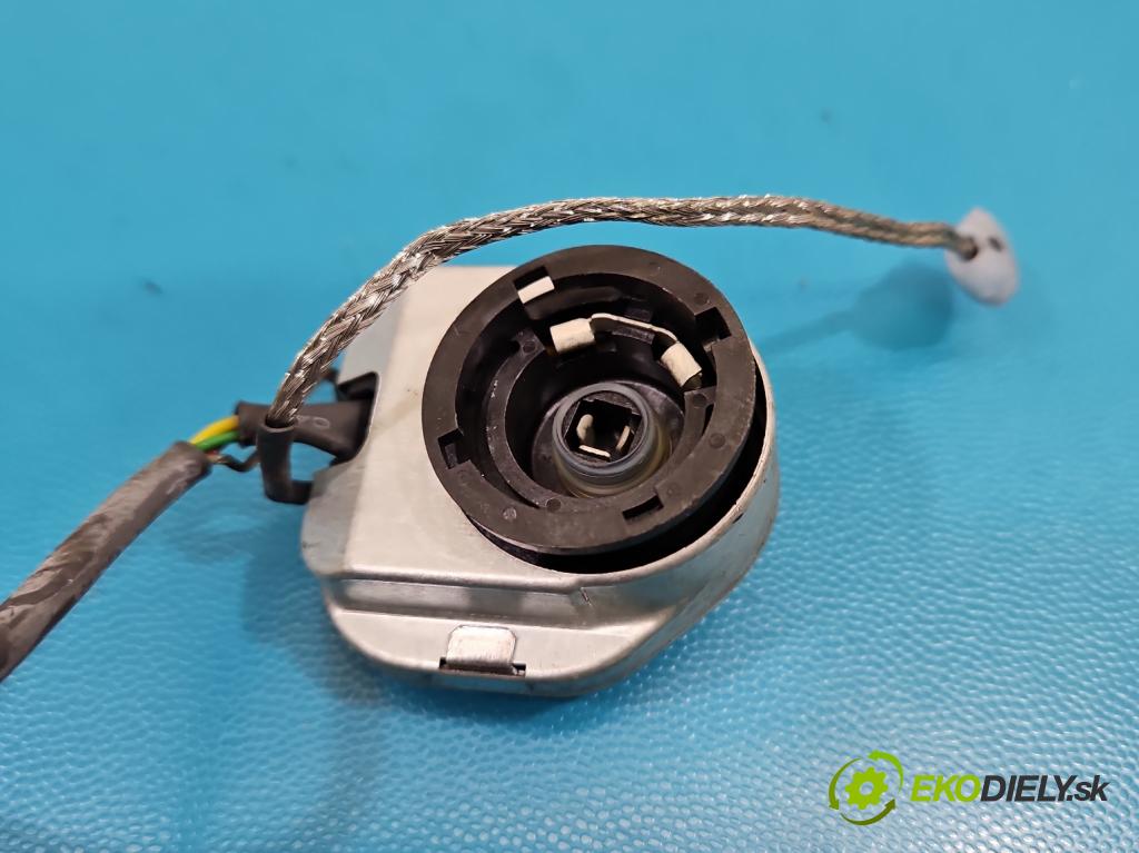 Mazda 3 I BK 2003-2009 2.0 16V 150 HP manual 110 kW 1999 cm3 5- Vlákno: W3T15774