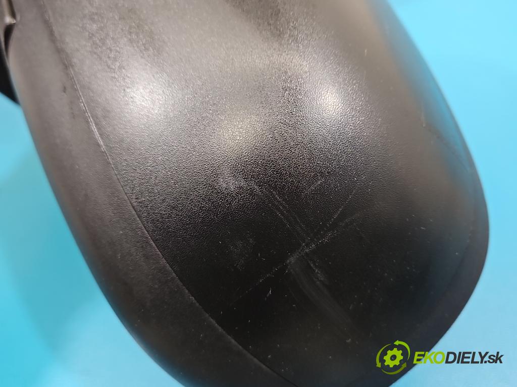 Dacia Dokker 2012- 1.5 dci 95 HP manual 70 kW 1461 cm3 5- zrkadlo ľavé  (Kľučka dverí ostatné)