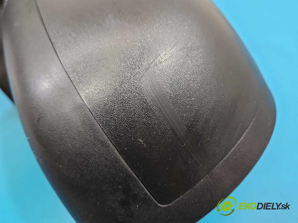 Dacia Dokker 2012- 1.5 dci 95 HP manual 70 kW 1461 cm3 5- zrkadlo ľavé  (Kľučka dverí ostatné)