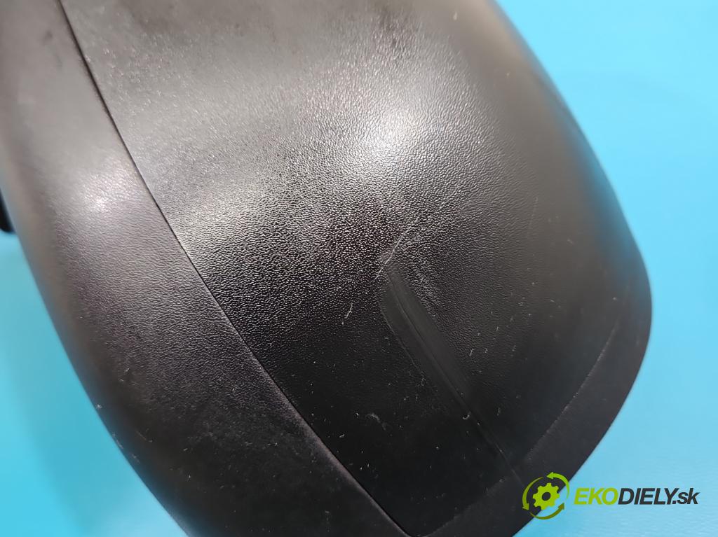 Dacia Dokker 2012- 1.5 dci 95 HP manual 70 kW 1461 cm3 5- zrkadlo ľavé  (Kľučka dverí ostatné)