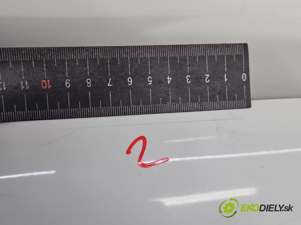 Dacia Dokker 2012- 1.5 dci 95 hp manual 70 kW 1461 cm3 5- kapota přední