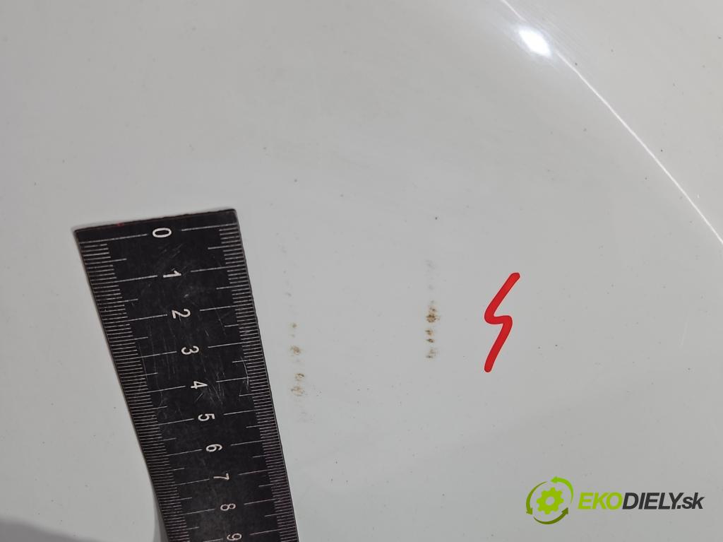 Dacia Dokker 2012- 1.5 dci 95 hp manual 70 kW 1461 cm3 5- kapota přední