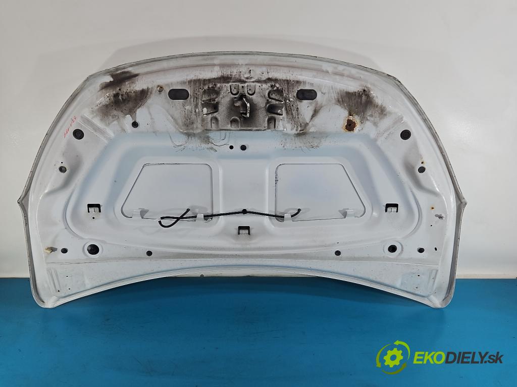 Dacia Dokker 2012- 1.5 dci 95 hp manual 70 kW 1461 cm3 5- kapota přední