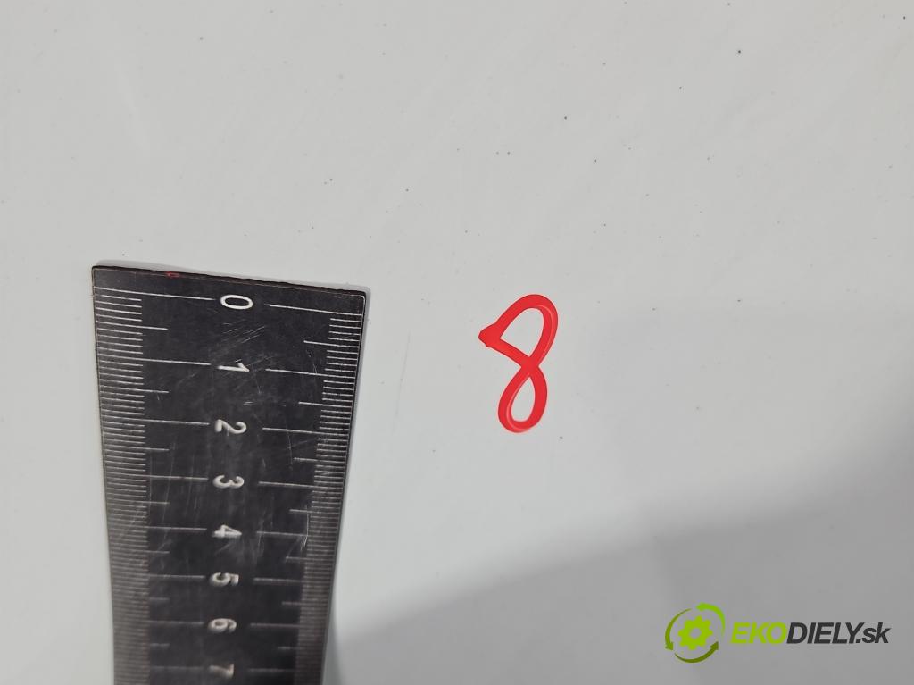 Dacia Dokker 2012- 1.5 dci 95 hp manual 70 kW 1461 cm3 5- kapota přední 