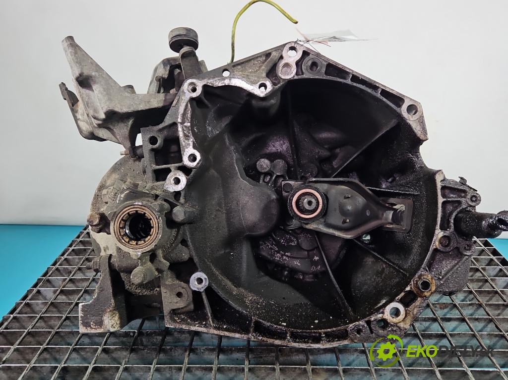 Citroen Xsara Picasso 1.6 16V 109 HP manual 80 kW 1587 cm3 5- prevodovka stupeň,rýchlosť manual 20DP30