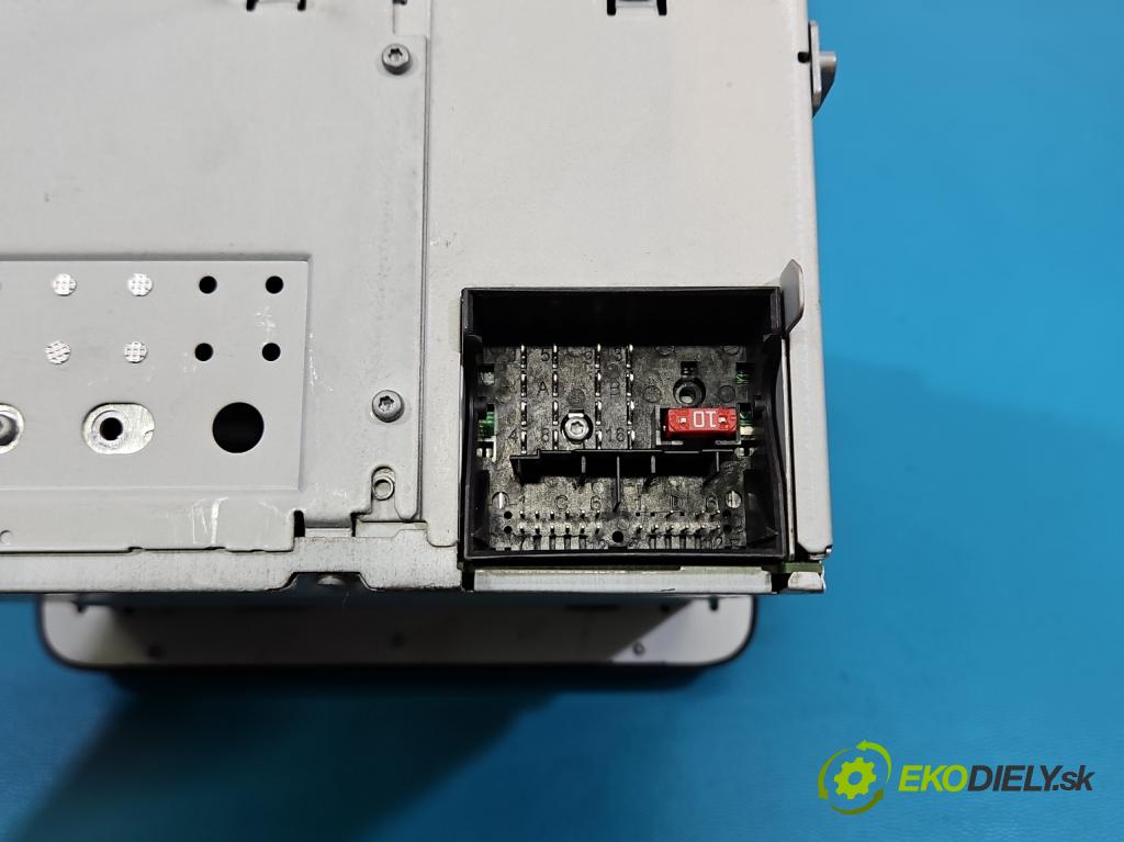 Vw Touran I 2003-2015 2.0 tdi 140 HP manual 103 kW 1968 cm3 5- Radio originál 1K0035186AN