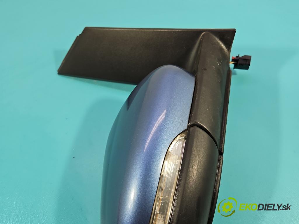 Vw Touran I 2003-2015 2.0 tdi 140 HP manual 103 kW 1968 cm3 5- zrkadlo pravé  (Kľučka dverí ostatné)