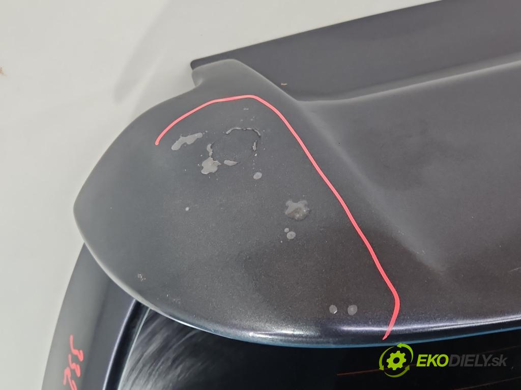 Mitsubishi Colt Z30 VI 2004-2012 1.3 16V 95 HP manual 70 kW 1332 cm3 5- zadna kufor  (Kapota zadná (kufor))