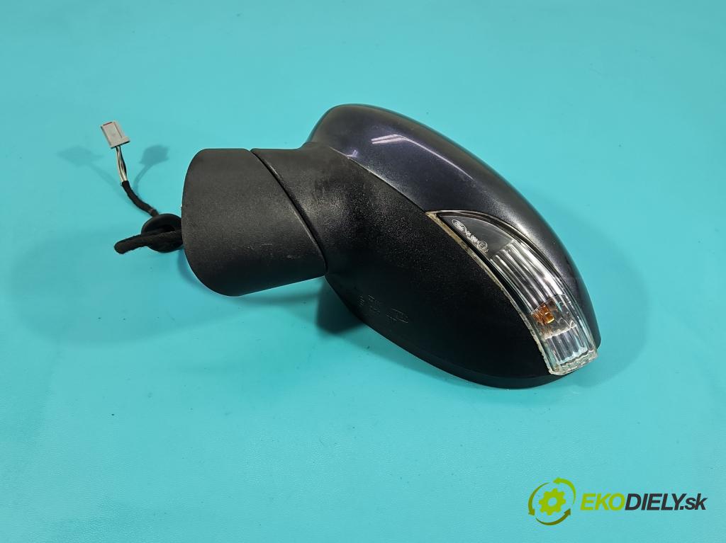 Ford Fiesta Mk7 2008-2017 1.2 16V 82 HP manual 60 kW 1242 cm3 3- zrkadlo ľavé 4202-012 (Kľučka dverí ostatné)