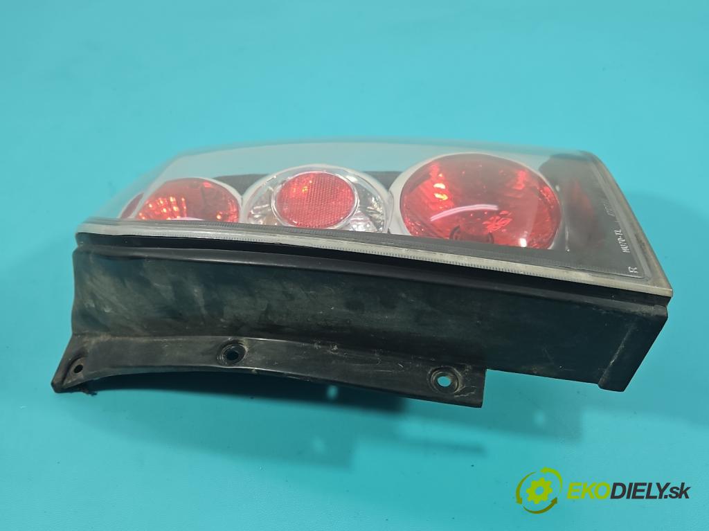 Hyundai Tucson I 2004-2009 2.0 16V XD20: 141 HP  104 kW 1975 cm3 5- svetlo / reflektor zadné ľavé  (Kľučka dverí ostatné)