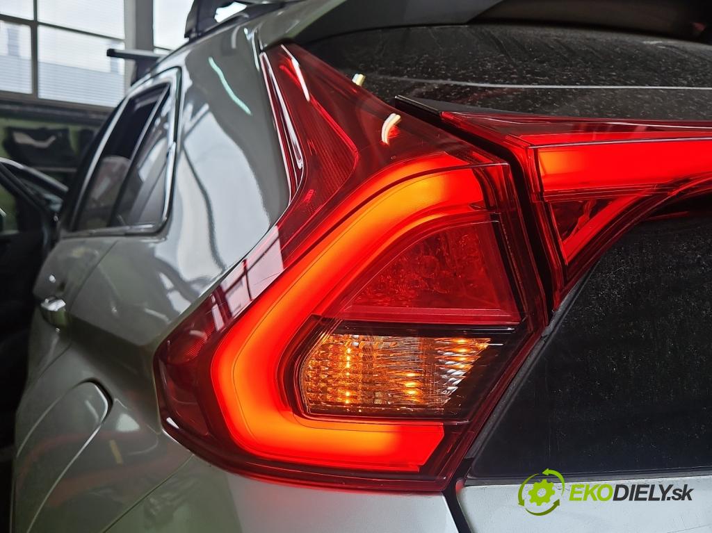 Mitsubishi Eclipse Cross  1.5 T 163 hp manual 120 kW 1499 cm3 5- světlo zadní levé W3155 (Klika dveří ostatní)