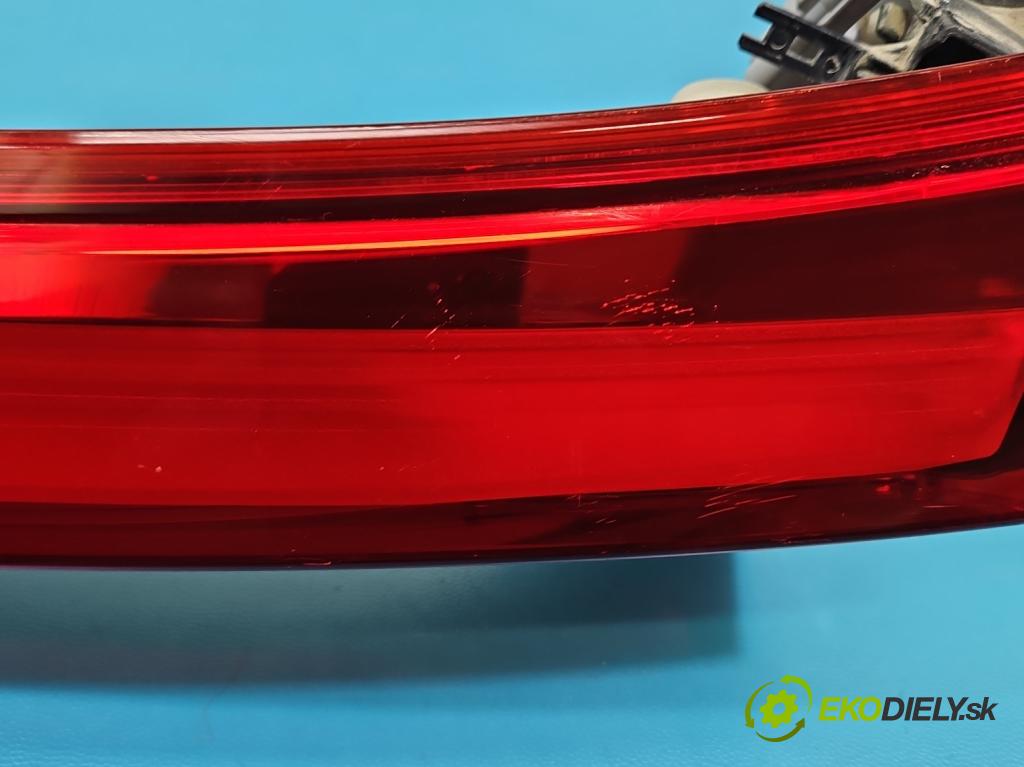 Mitsubishi Eclipse Cross  1.5 T 163 HP manual 120 kW 1499 cm3 5- svetlo / reflektor zadné pravé W3157 (Kľučka dverí ostatné)