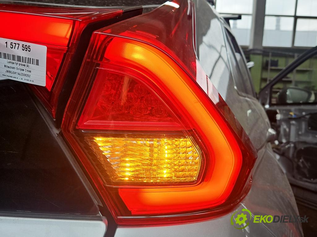 Mitsubishi Eclipse Cross  1.5 T 163 HP manual 120 kW 1499 cm3 5- svetlo / reflektor zadné pravé W3155 (Kľučka dverí ostatné)