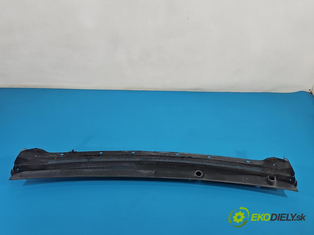 Mitsubishi Colt Z30 VI 2004-2012 1.3 16V 95 HP manual 70 kW 1332 cm3 5- torpédo 7405A315 (Torpédo (plast pod čelným sklom))