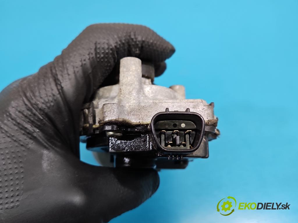 Mitsubishi Colt Z30 VI 2004-2012 1.3 16V 95 HP manual 70 kW 1332 cm3 5- motor stieračov predné 159300-1501