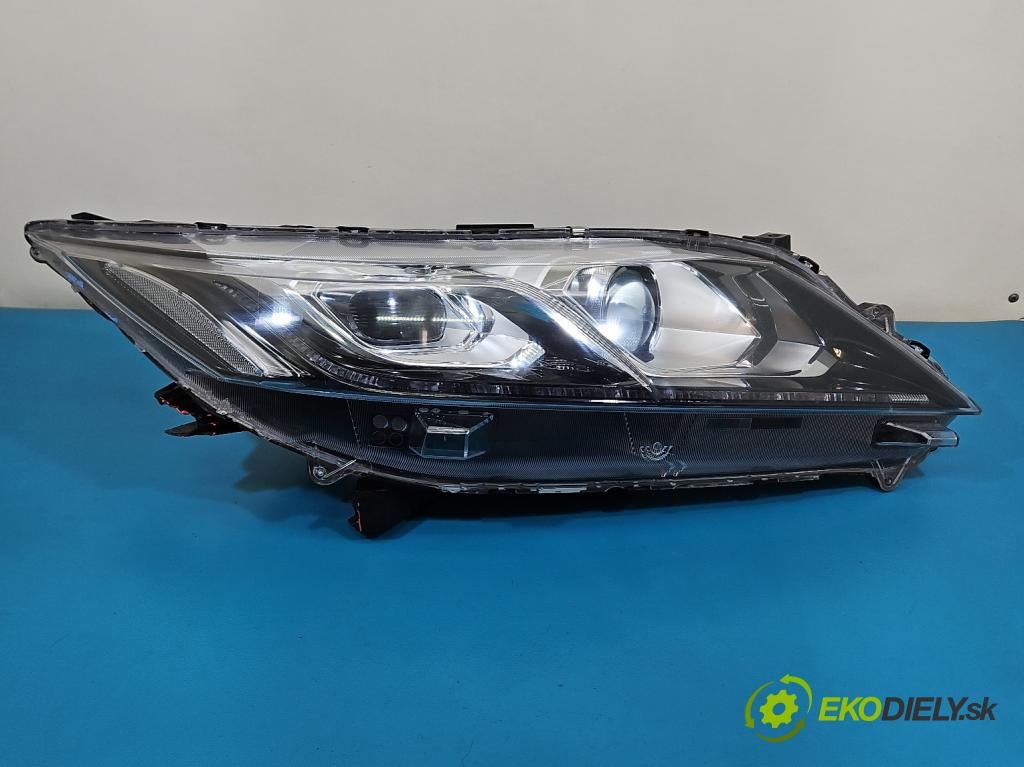 Mitsubishi Eclipse Cross  1.5 T 163 HP manual 120 kW 1499 cm3 5- Reflektor: pravý  (Svetlo predné pravé)