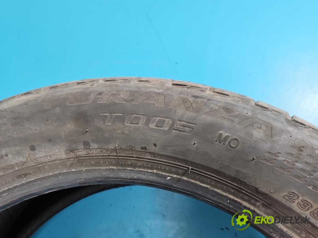 Audi A8 D4 2009-2017 2.0 TFSI 211KM automatic 155 kW 1984 cm3 4- pneumatiky: letní 1Ks