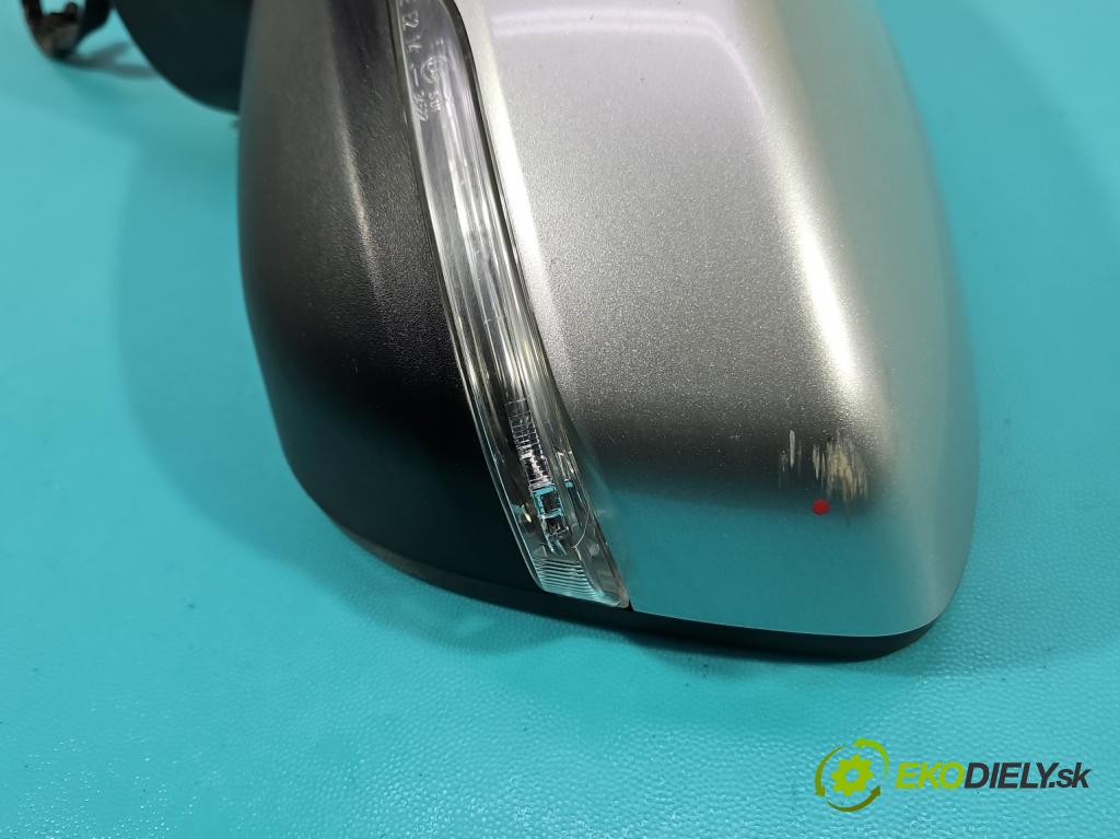 Mitsubishi Eclipse Cross  1.5 T 163 HP manual 120 kW 1499 cm3 5- zrkadlo ľavé  (Kľučka dverí ostatné)