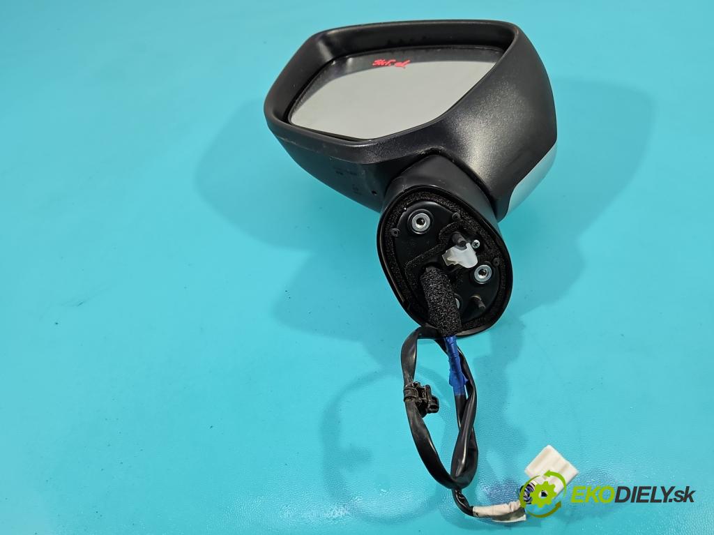 Mitsubishi Eclipse Cross  1.5 T 163 HP manual 120 kW 1499 cm3 5- zrkadlo ľavé  (Kľučka dverí ostatné)